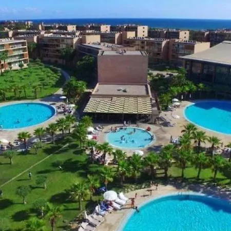 Апартаменты Salgados Retreat *