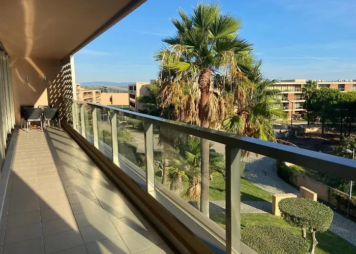 Salgados Retreat 아파트 *