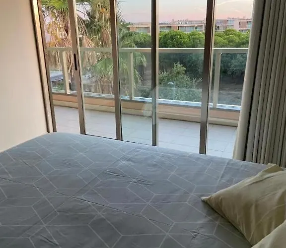 Salgados Retreat Bicas